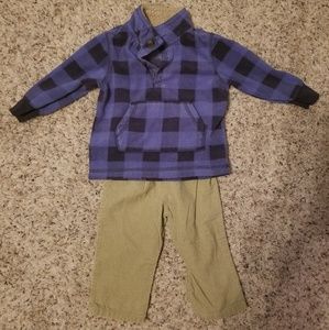 Carters 9 month Fleece Set